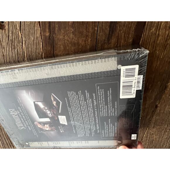 NEW Schindler's List Limited Edition Collectors DVD in Plexiglass Case JL - Picture 8 of 9